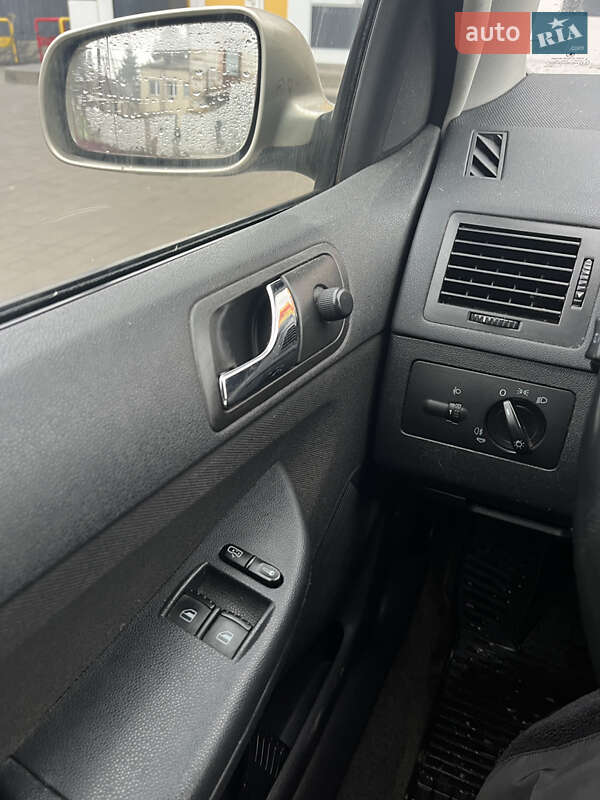 Универсал Skoda Fabia 2005 в Хмельнике фото 23 Универсал Skoda Fabia 2005 в Хмельнике