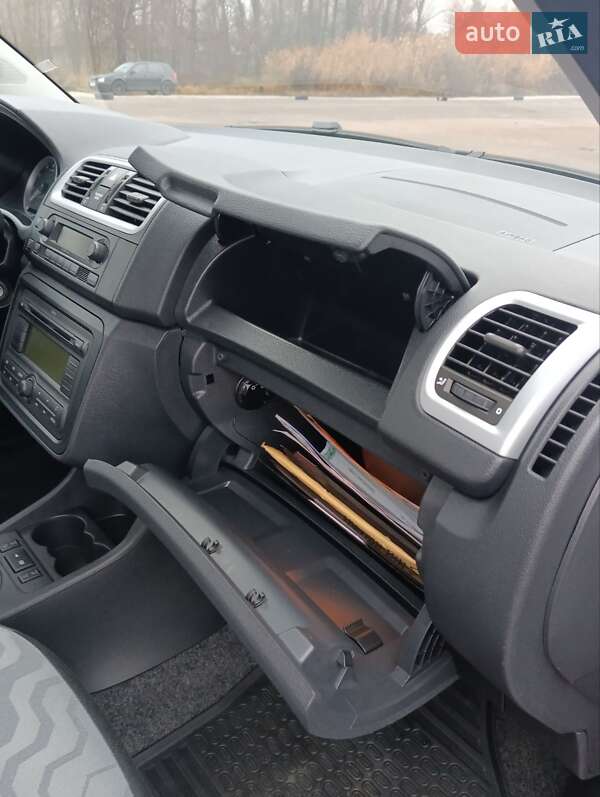 Универсал Skoda Fabia 2010 в Полтаве