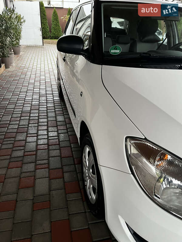 Хэтчбек Skoda Fabia 2010 в Одессе