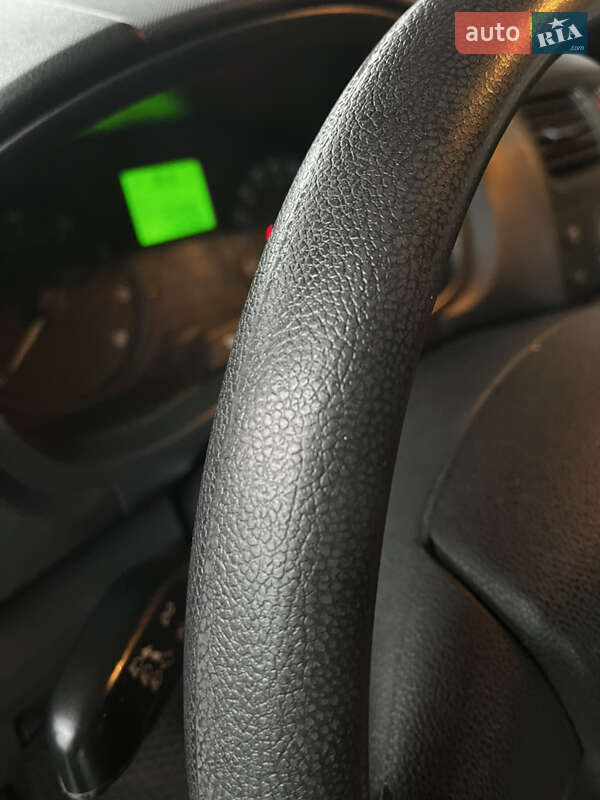 Хэтчбек Skoda Fabia 2010 в Одессе