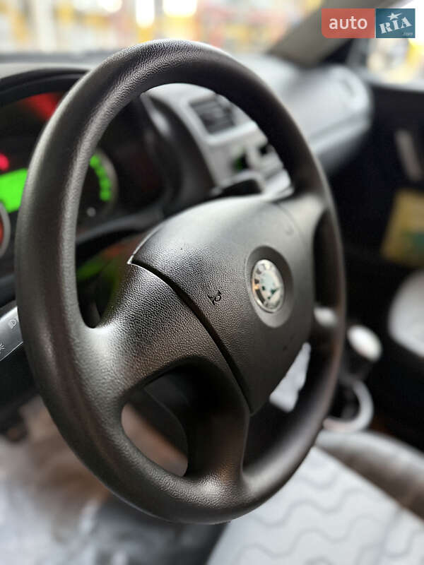 Универсал Skoda Fabia 2009 в Виннице