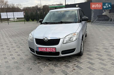 Универсал Skoda Fabia 2009 в Полтаве