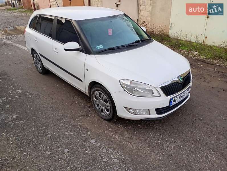 Универсал Skoda Fabia 2012 в Кривом Роге