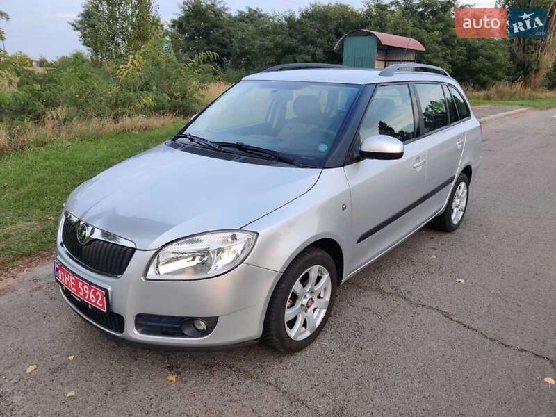 Універсал Skoda Fabia 2010 в Баришівка