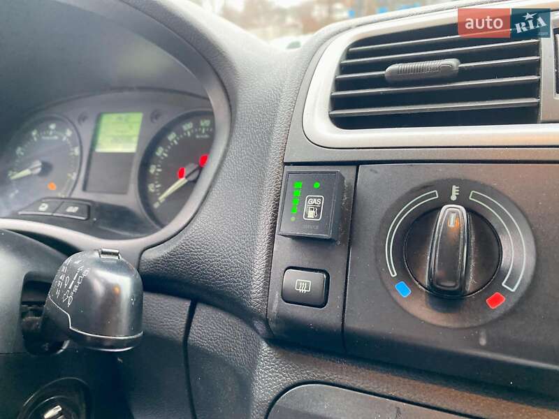 Хетчбек Skoda Fabia 2013 в Вінниці фото 18 Хетчбек Skoda Fabia 2013 в Вінниці