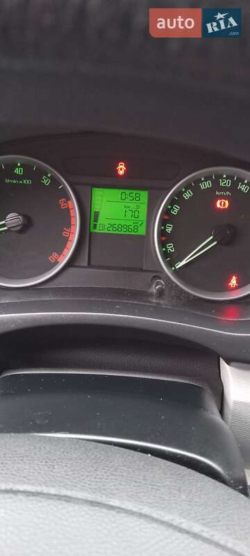 Універсал Skoda Fabia 2008 в Тернополі фото 11 Універсал Skoda Fabia 2008 в Тернополі