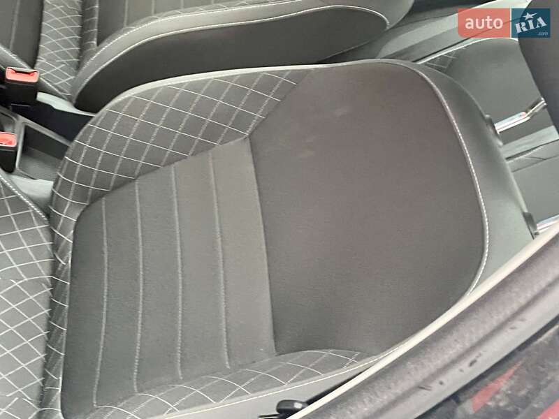 Универсал Skoda Fabia 2021 в Киеве