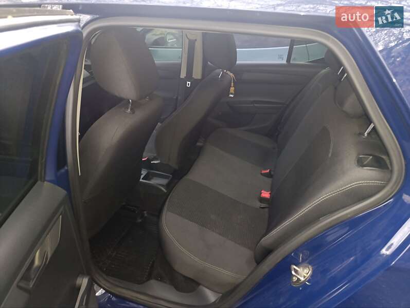 Хетчбек Skoda Fabia 2016 в Києві