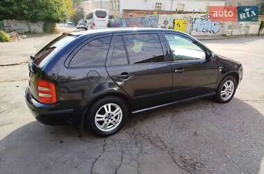 Универсал Skoda Fabia 2004 в Виннице