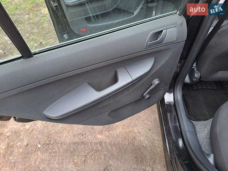 Універсал Skoda Fabia 2006 в Решетилівці фото 13 Універсал Skoda Fabia 2006 в Решетилівці