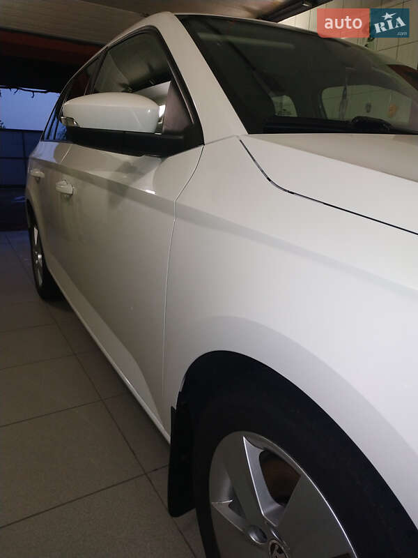 Универсал Skoda Fabia 2016 в Южноукраинске