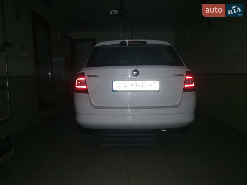 Универсал Skoda Fabia 2016 в Южноукраинске