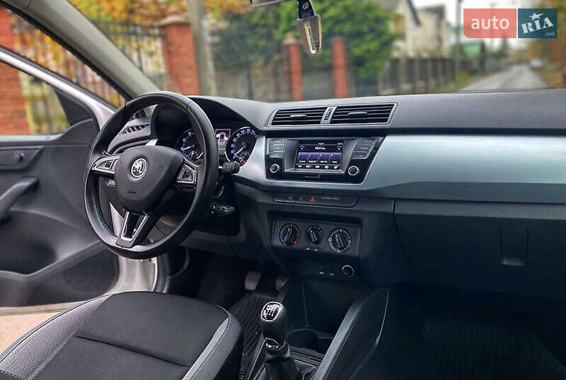 Универсал Skoda Fabia 2016 в Южноукраинске