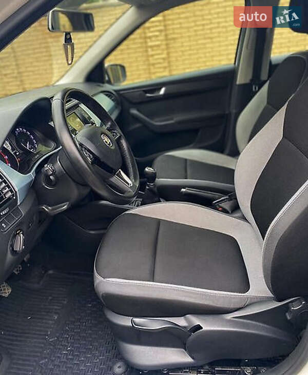 Универсал Skoda Fabia 2016 в Южноукраинске