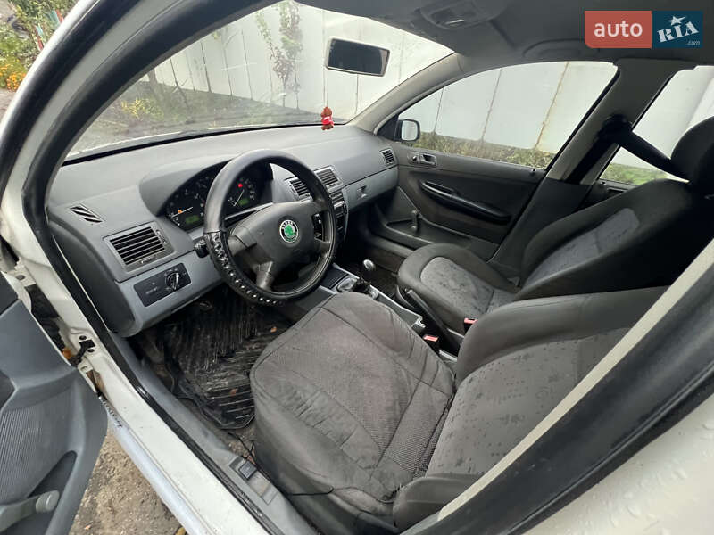 Универсал Skoda Fabia 2003 в Белой Церкви