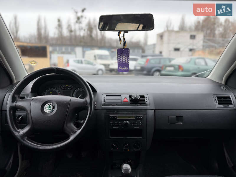 Универсал Skoda Fabia 2007 в Ровно фото 27 Универсал Skoda Fabia 2007 в Ровно