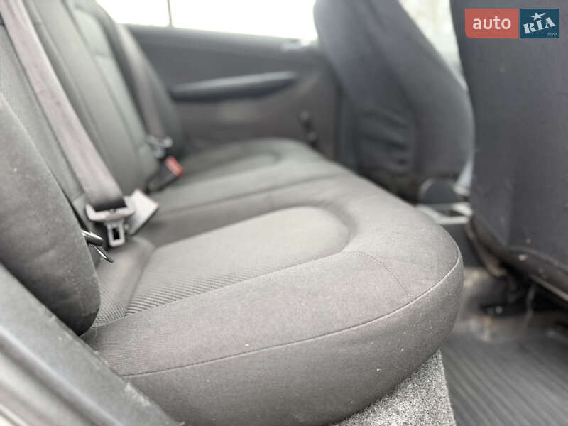 Универсал Skoda Fabia 2007 в Ровно фото 41 Универсал Skoda Fabia 2007 в Ровно