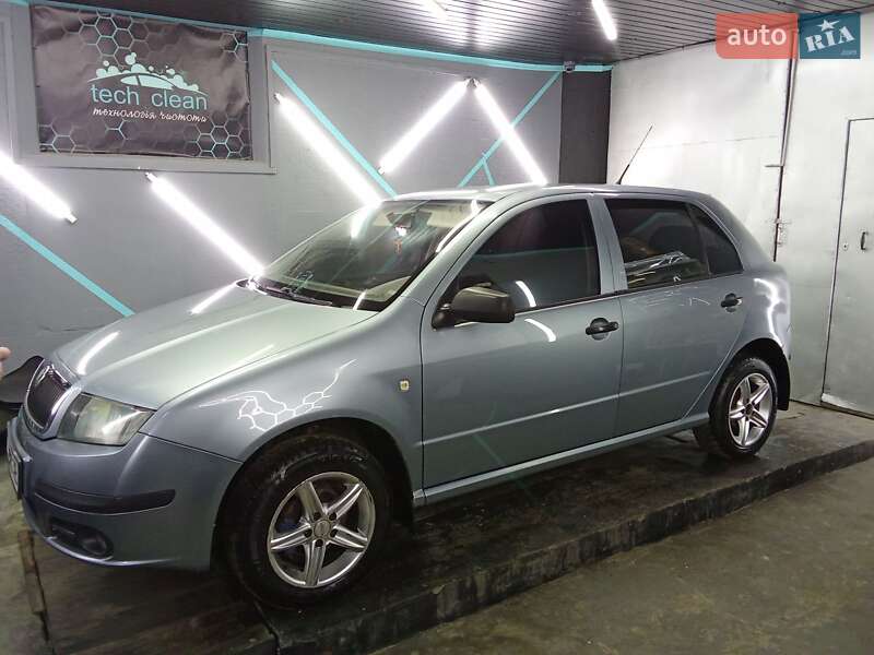 Хэтчбек Skoda Fabia 2005 в Ивано-Франковске
