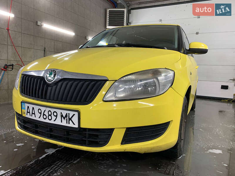 Skoda Fabia 2012 Skoda Fabia 2012