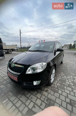 Універсал Skoda Fabia 2008 в Луцьку