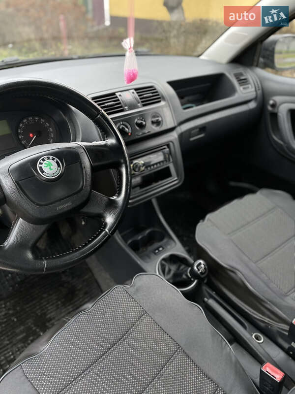 Хэтчбек Skoda Fabia 2012 в Чернигове фото 11 Хэтчбек Skoda Fabia 2012 в Чернигове