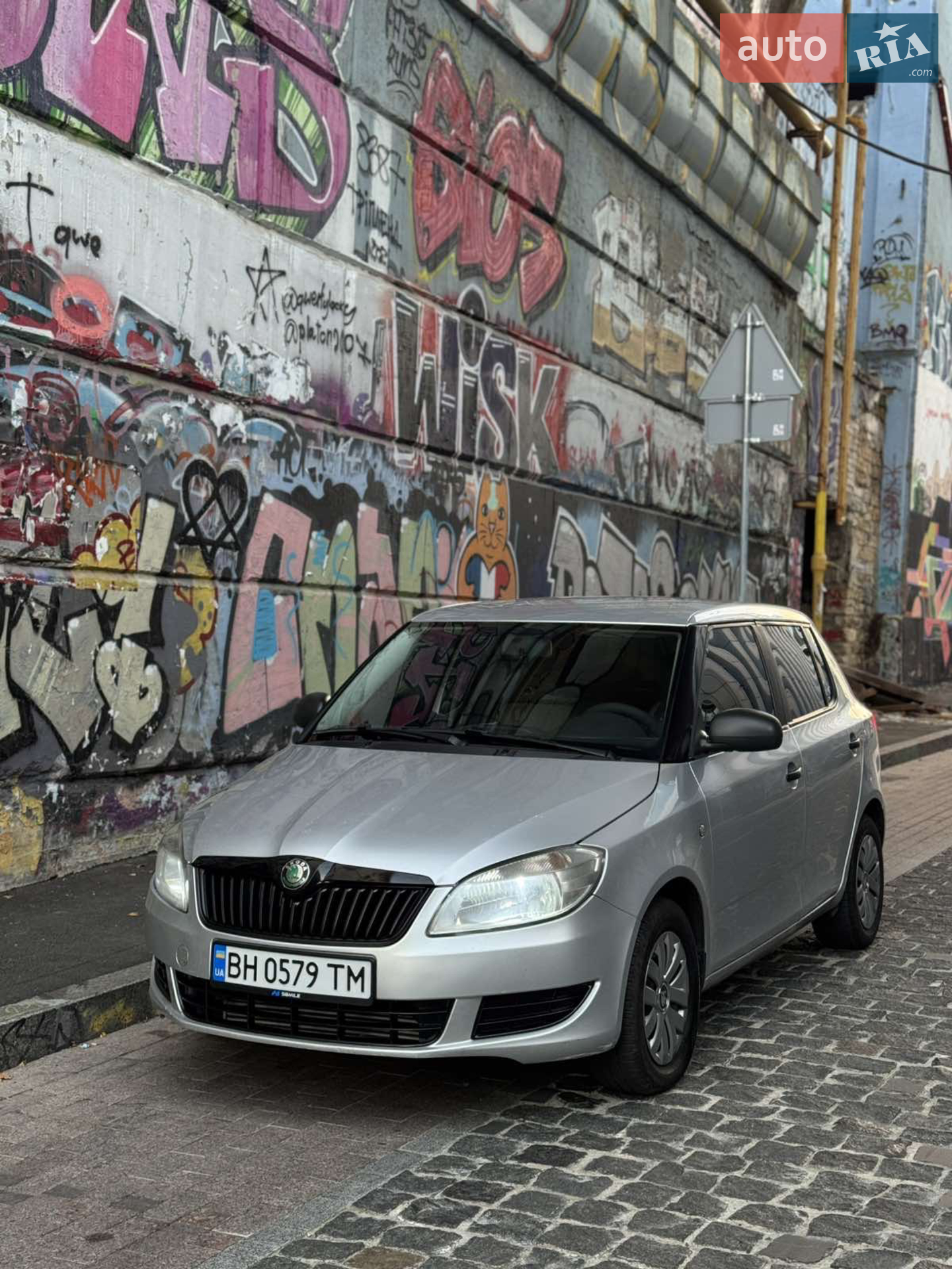 2011 Skoda Fabia - мініатюра 6
