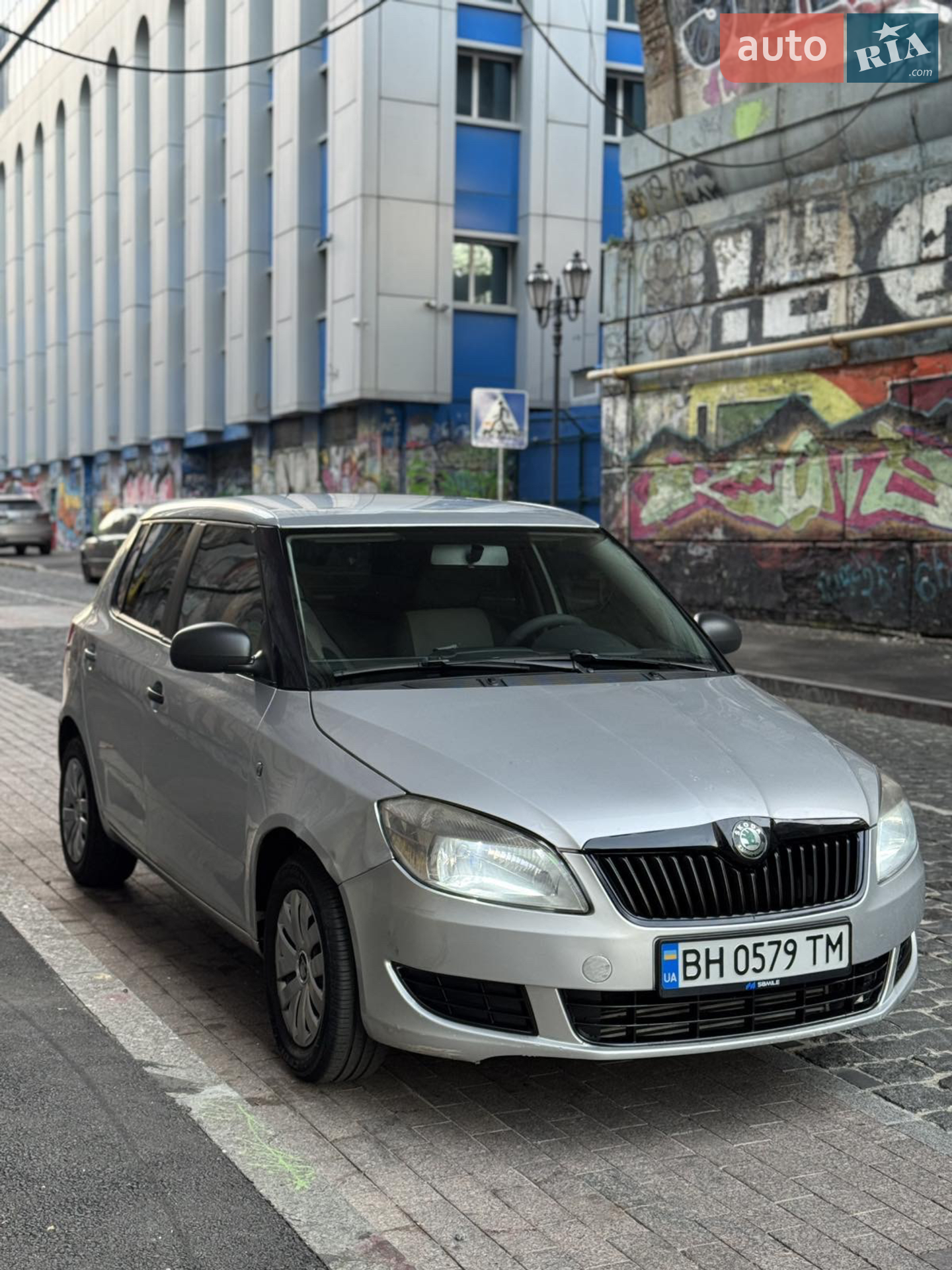 2011 Skoda Fabia - мініатюра 4