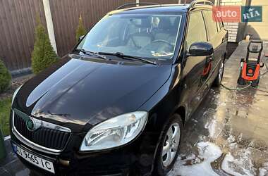 Універсал Skoda Fabia 2009 в Києві