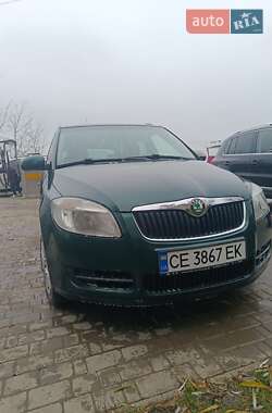 Хэтчбек Skoda Fabia 2008 в Черновцах