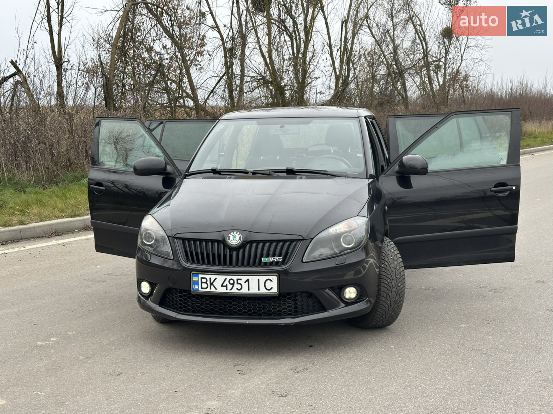 2011 Skoda Fabia - мініатюра 2