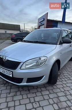 Хетчбек Skoda Fabia 2014 в Бурштині