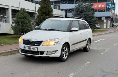 Універсал Skoda Fabia 2011 в Києві