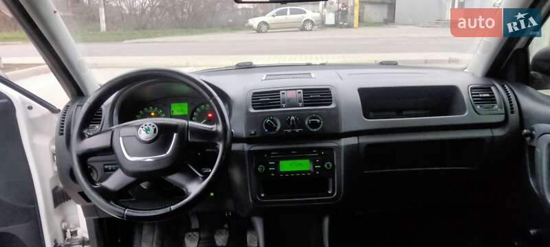 Хэтчбек Skoda Fabia 2011 в Ладыжине фото 4 Хэтчбек Skoda Fabia 2011 в Ладыжине