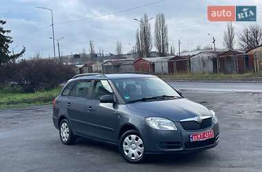 Универсал Skoda Fabia 2010 в Киеве
