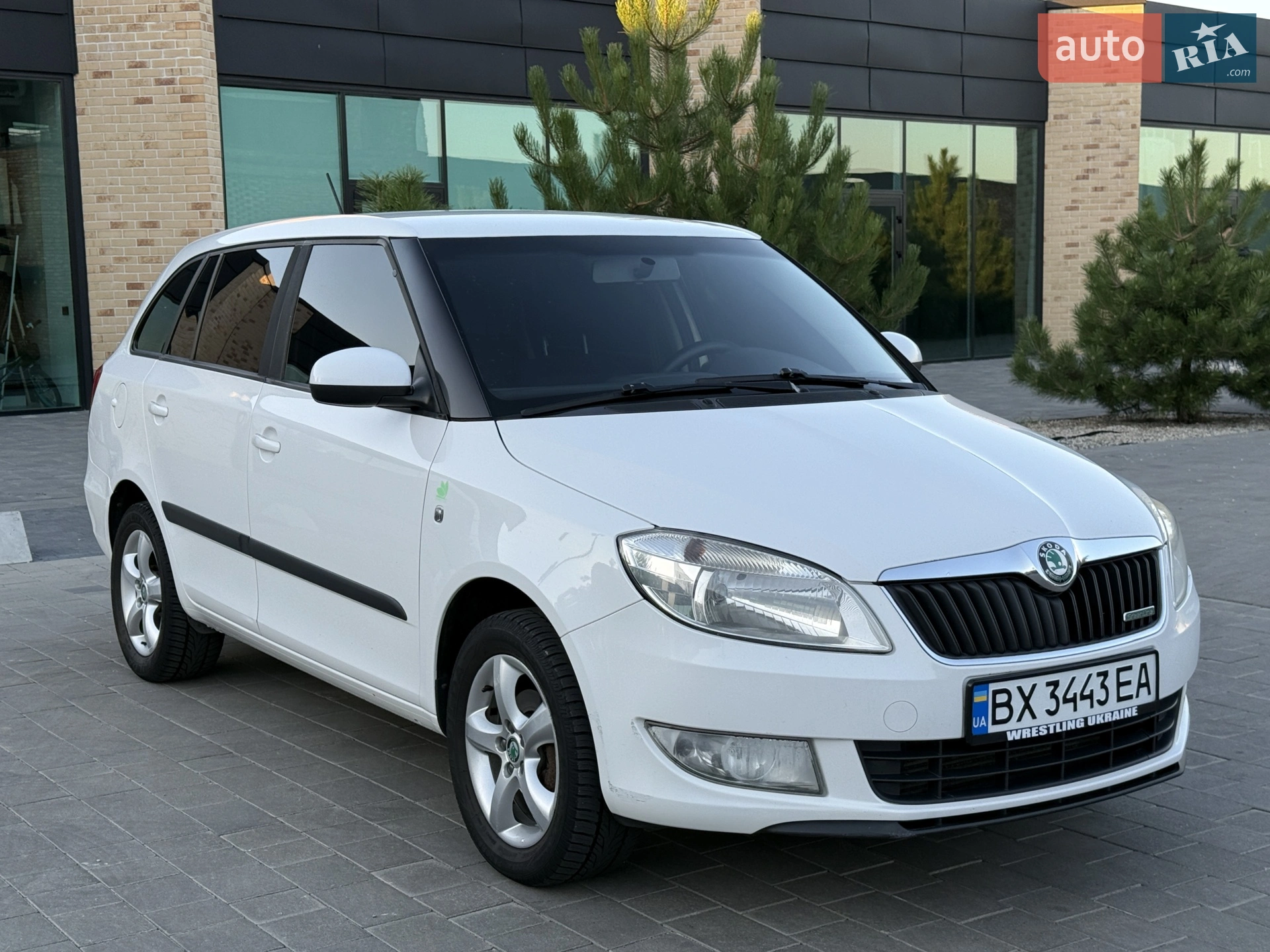 2011 Skoda Fabia - мініатюра 15