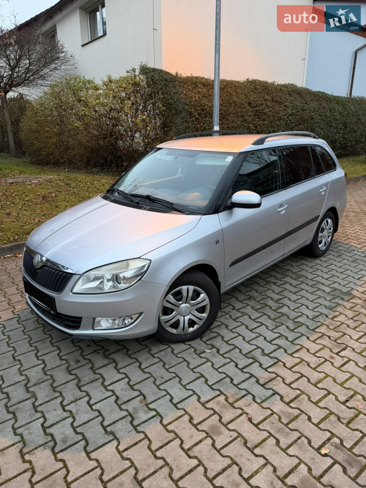 2010 Skoda Fabia - мініатюра 4