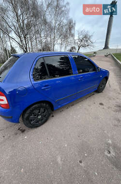Хэтчбек Skoda Fabia 2006 в Житомире