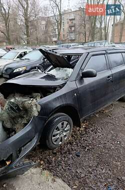 Хетчбек Skoda Fabia 2011 в Дніпрі