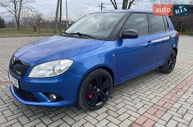 Хэтчбек Skoda Fabia 2011 в Золочеве