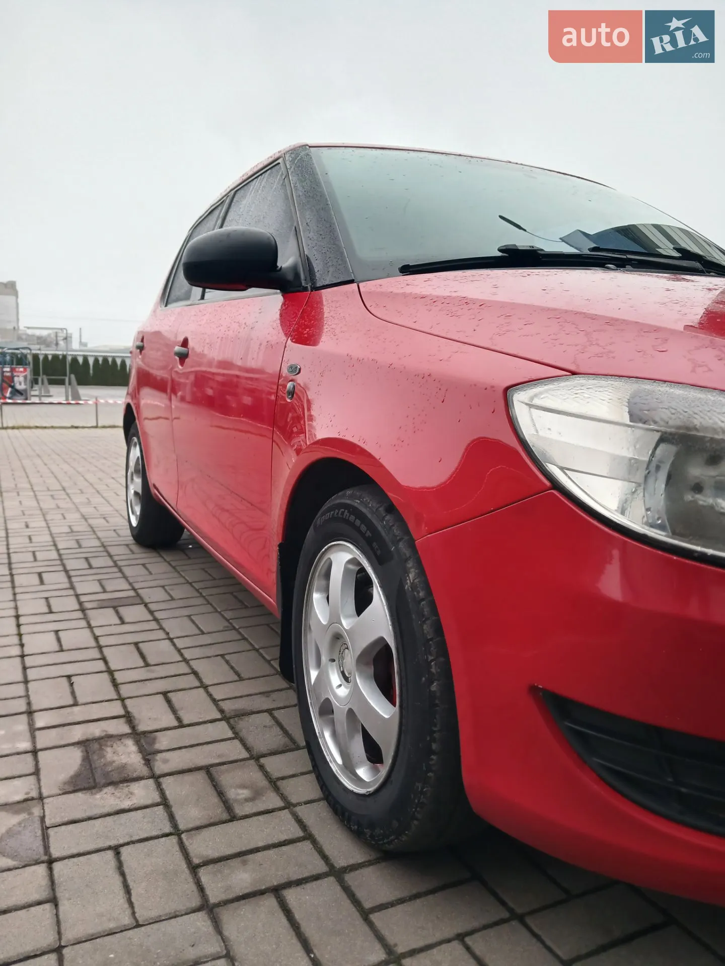 2011 Skoda Fabia - мініатюра 4