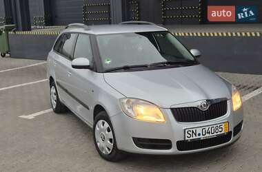 Универсал Skoda Fabia 2010 в Житомире