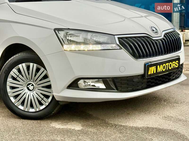 Универсал Skoda Fabia 2021 в Киеве