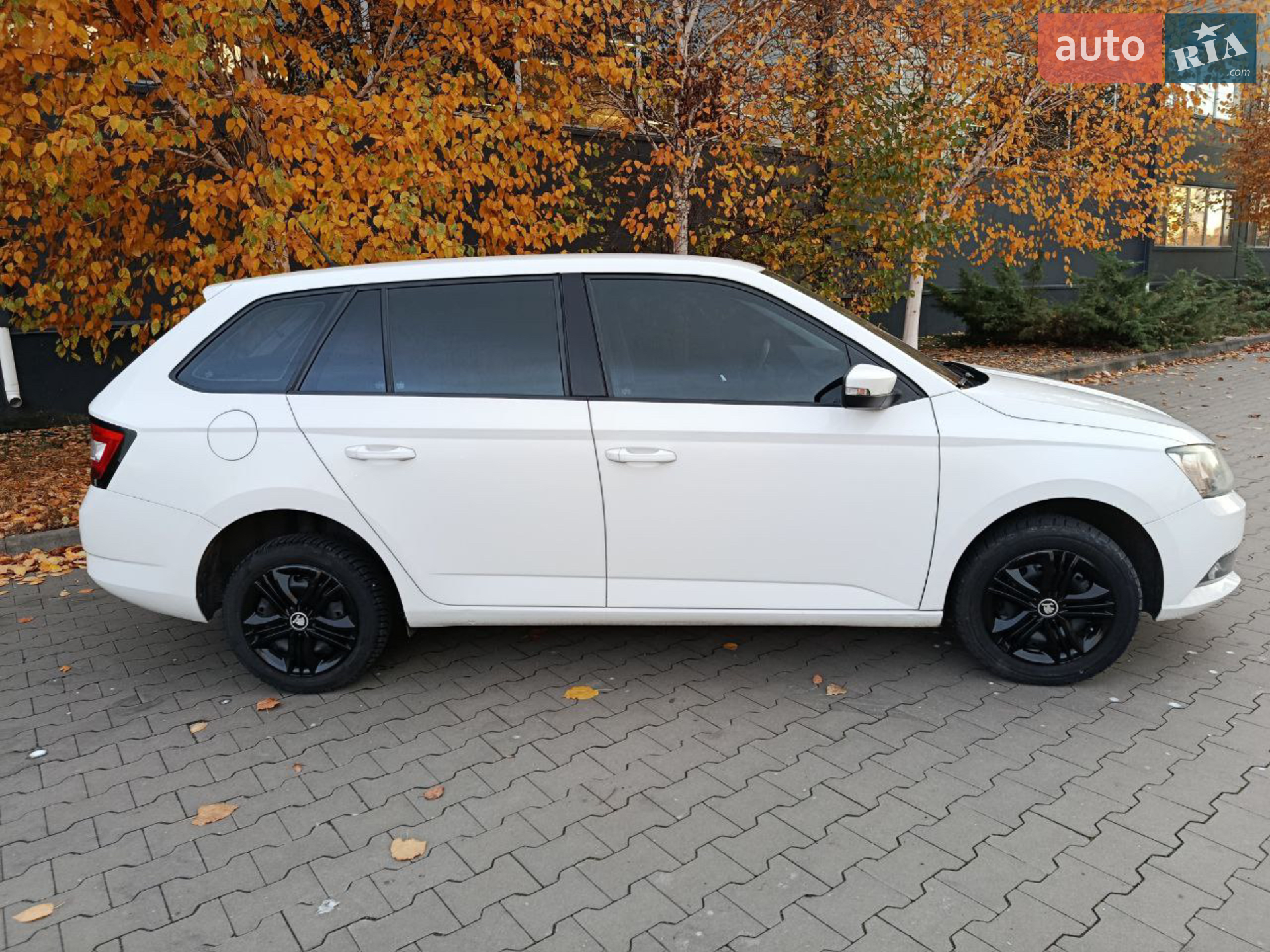 2018 Skoda Fabia - мініатюра 2