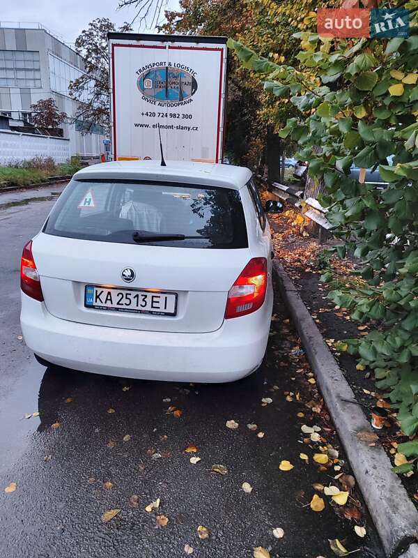 Хетчбек Skoda Fabia 2013 в Києві фото 5 Хетчбек Skoda Fabia 2013 в Києві