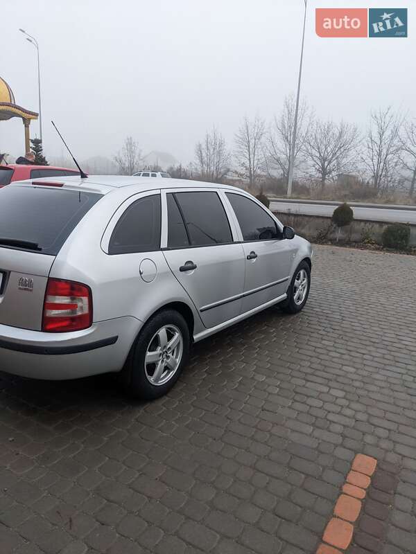 Универсал Skoda Fabia 2005 в Виннице