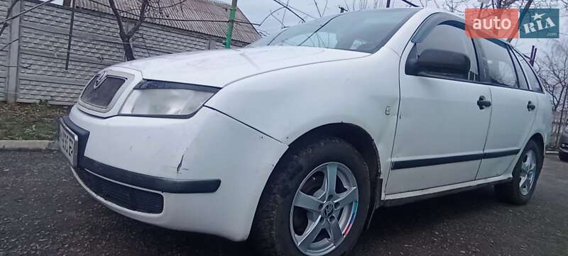 Універсал Skoda Fabia 2002 в Брусилові