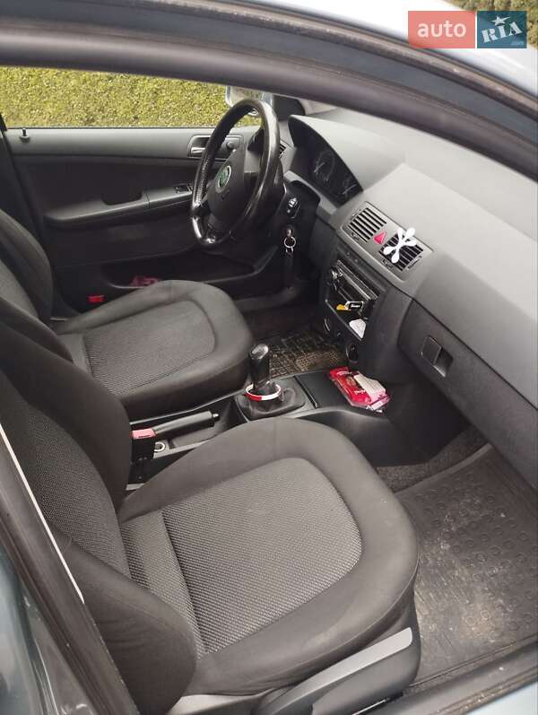 Универсал Skoda Fabia 2006 в Дубровице