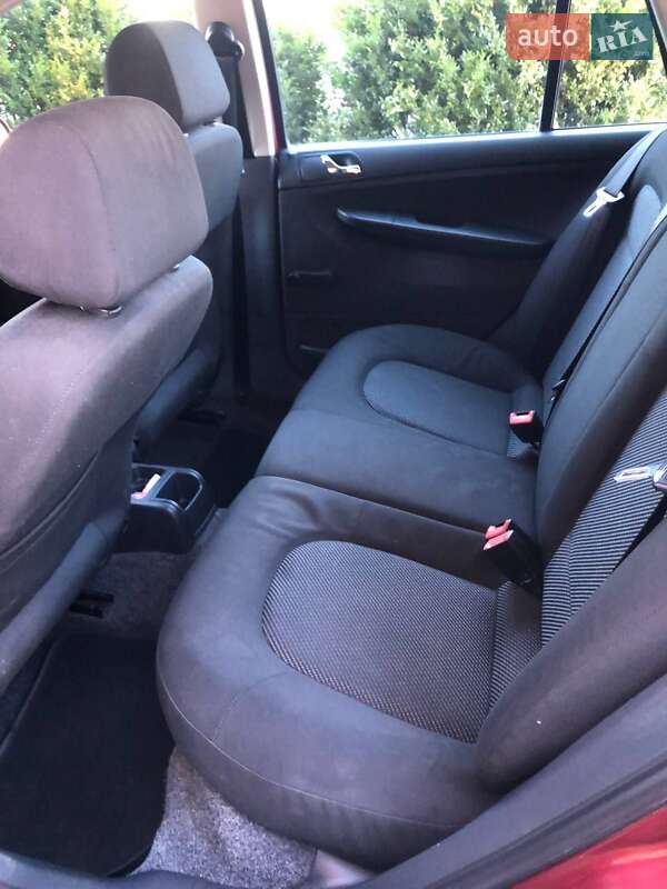 Универсал Skoda Fabia 2006 в Ровно