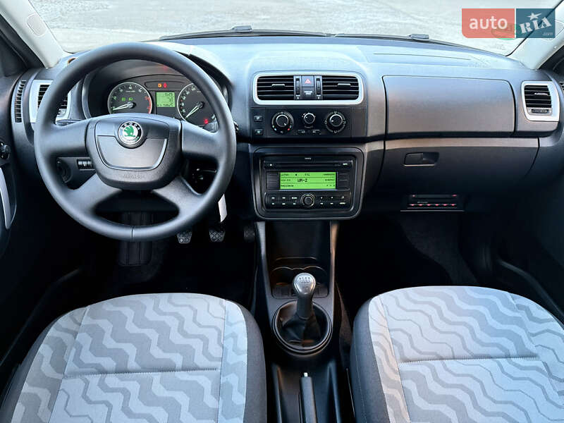 Універсал Skoda Fabia 2010 в Луцьку