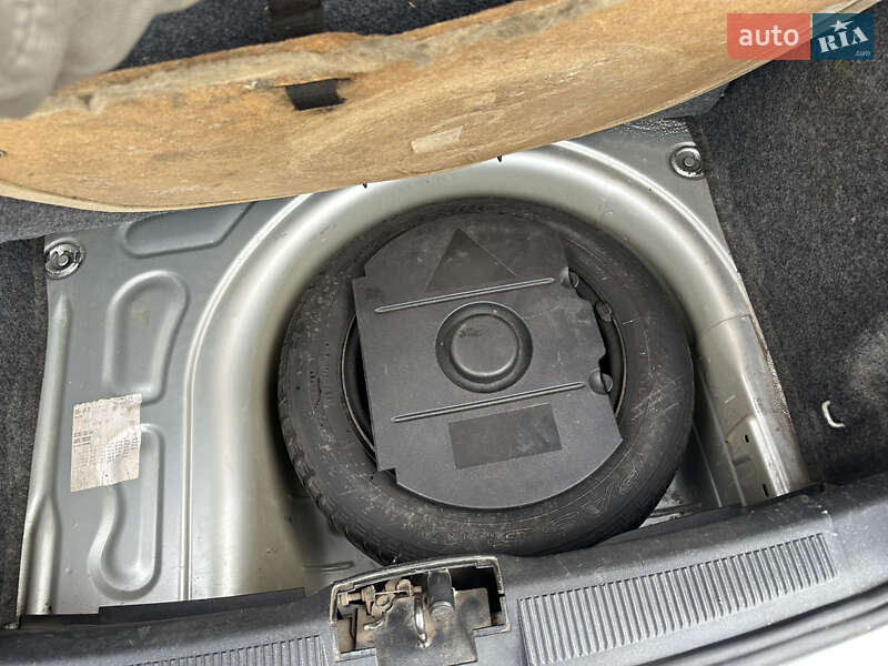 Хетчбек Skoda Fabia 2006 в Києві